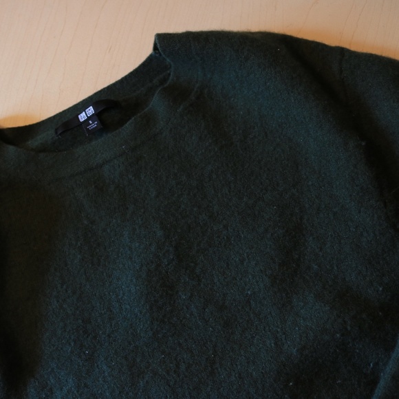 Uniqlo Olive Wool Pullover - Picture 2 of 4
